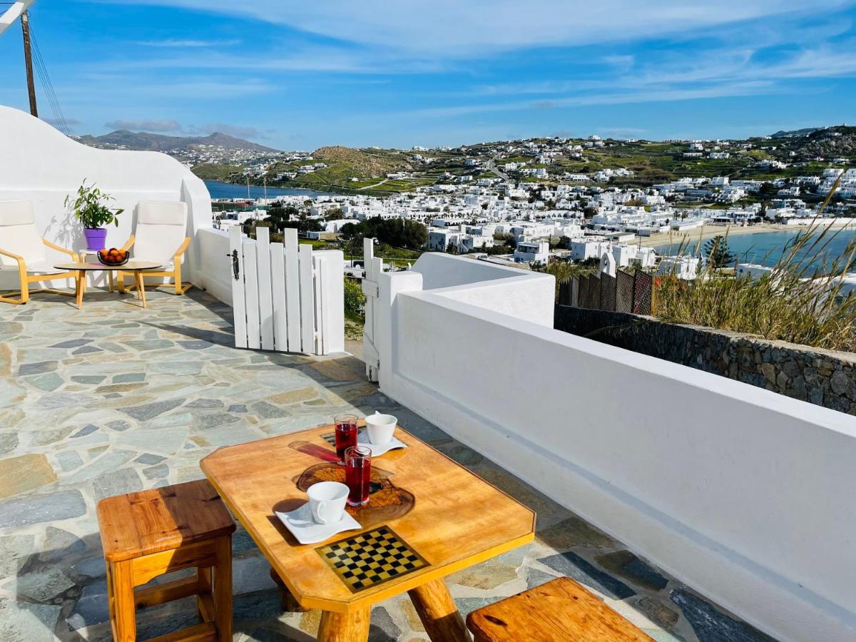 Modern Cycladic Sea View House *